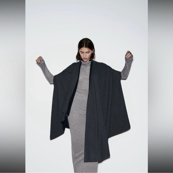 New Zara $109 Wool Blend Gray Oversized Cape Shawl 0264/488 Medium - Picture 3 of 15